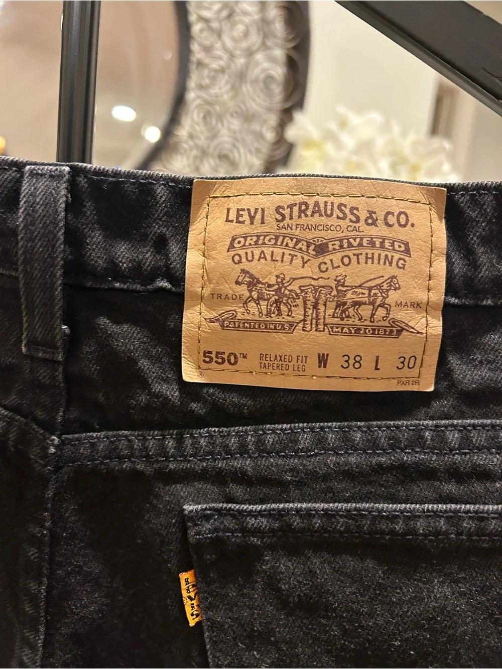 ORANGE tag Levi's  550 Black Relaxed Men's Jeans